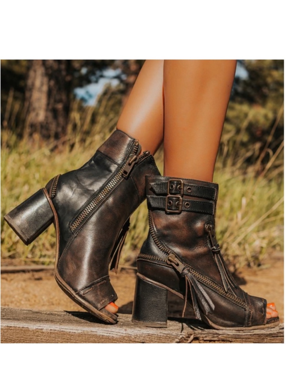 Freebird by Steven Zombi Festival Boot
Western Booties Size 9